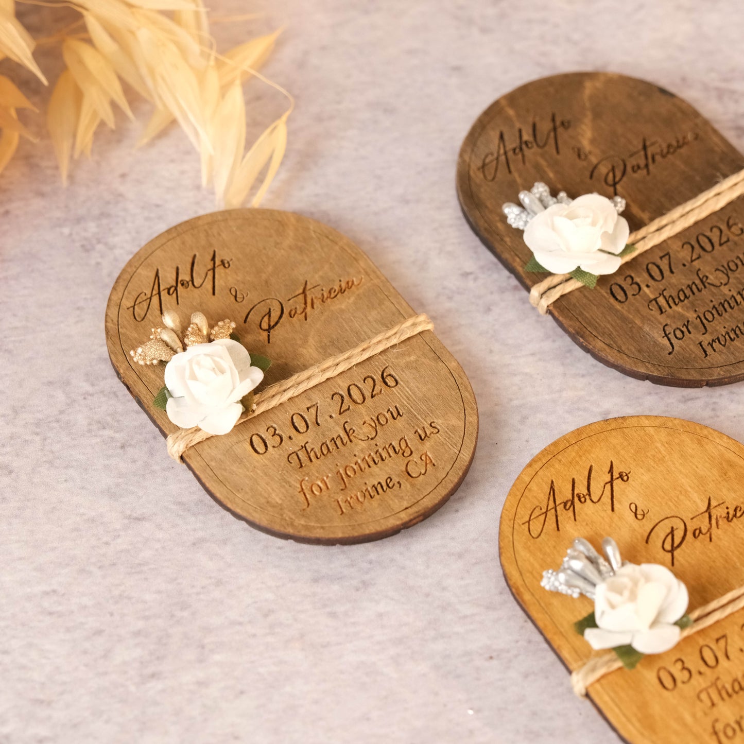 Oval Wooden Wedding Favors Magnet for Guests - Party Favors - Pack of 12-1000
